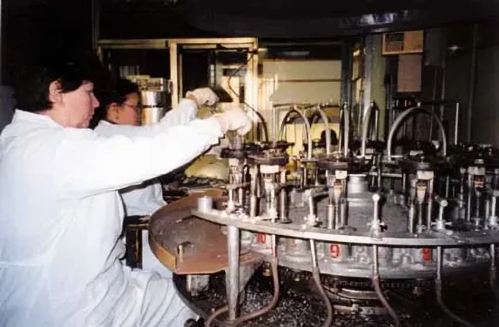 Image of a "Sealex" machine